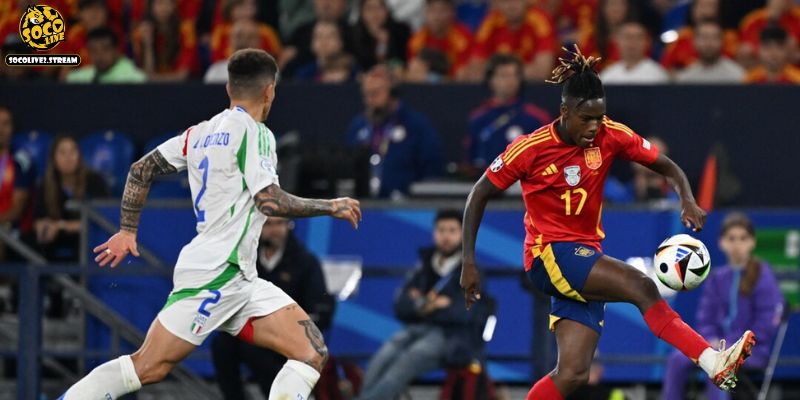 Nico có lối chơi kỹ thuật, cực kỳ giàu tốc độ